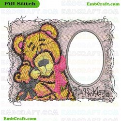 Bears In An Affectionate Moment Embroidery Design 940